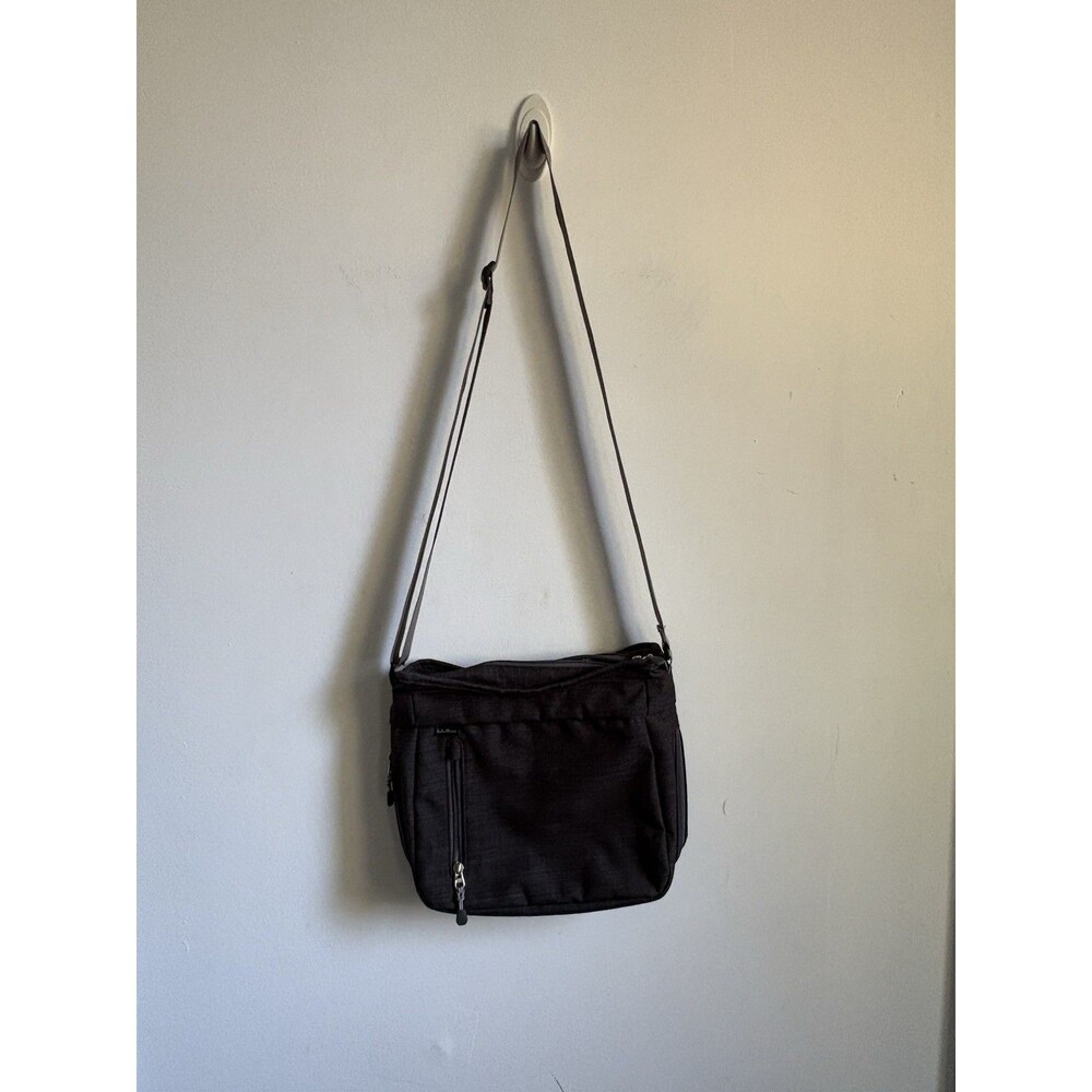 L.L.Bean Women’s Brown Crossbody Bag Zip Closure Adjustable Strap Pockets